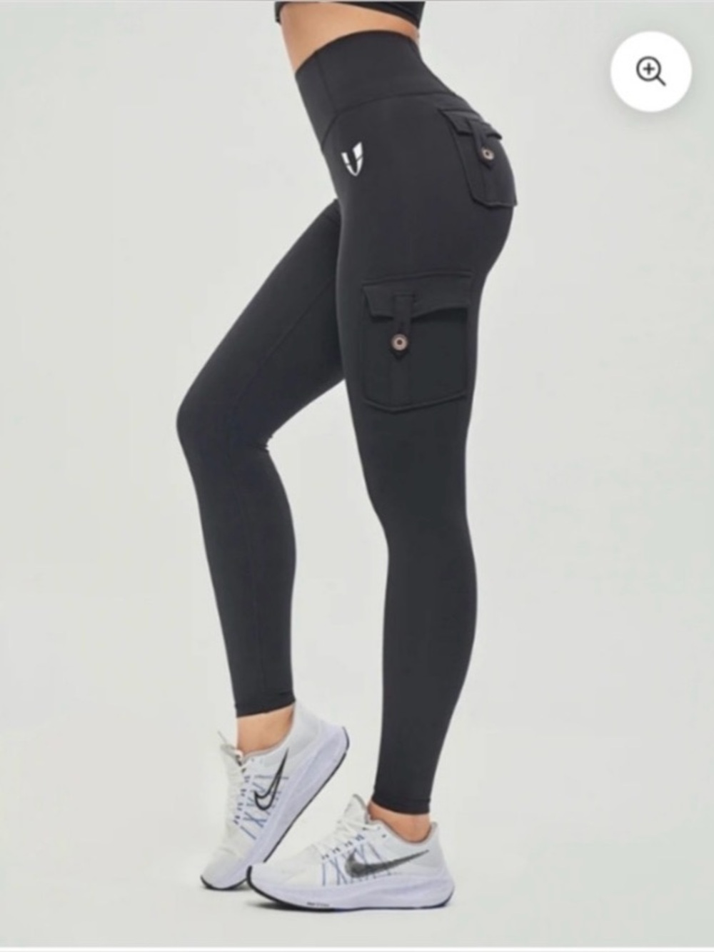 High-Waist Black Cargo Pocket Leggings